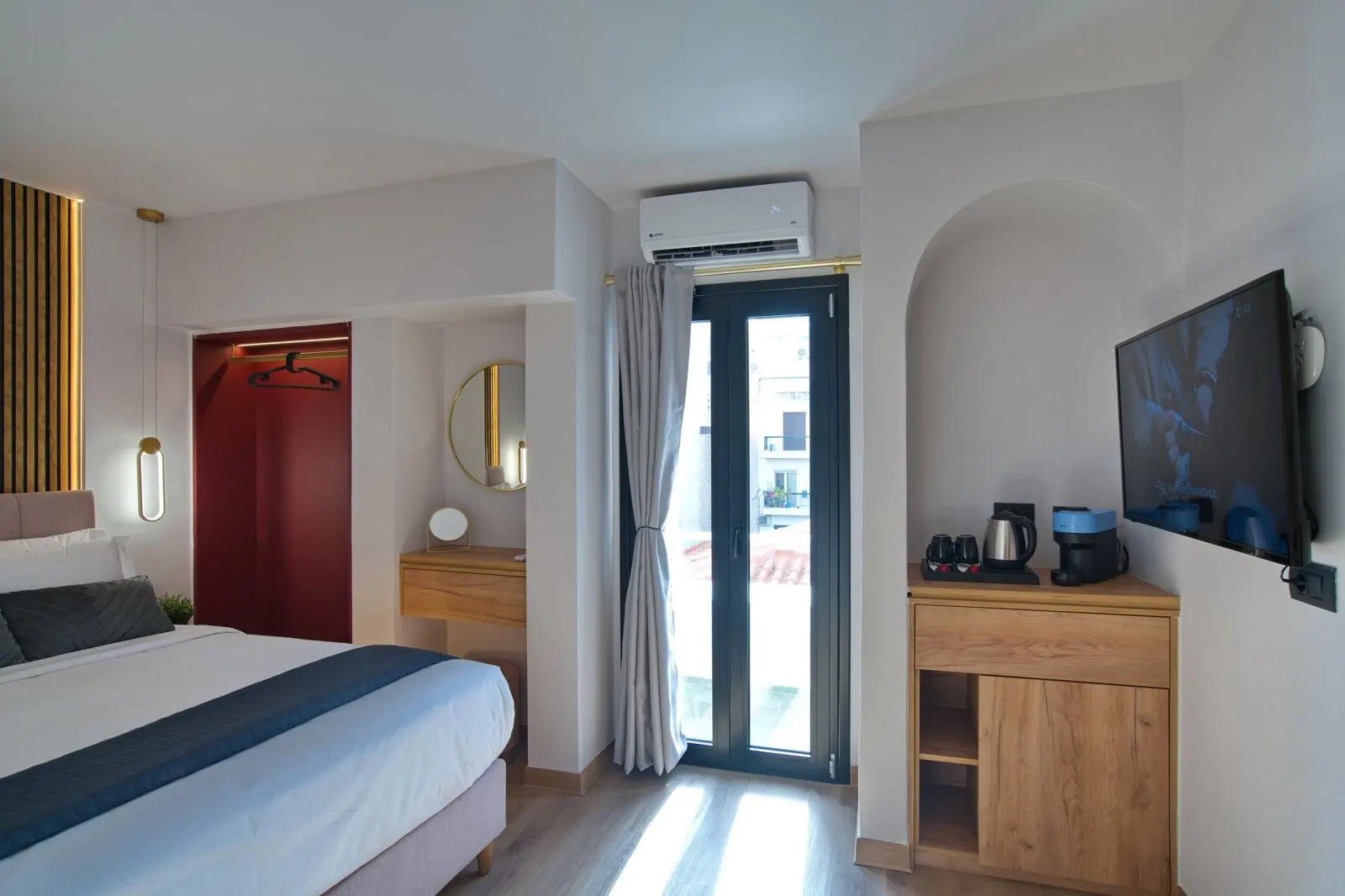 Double with Balcony