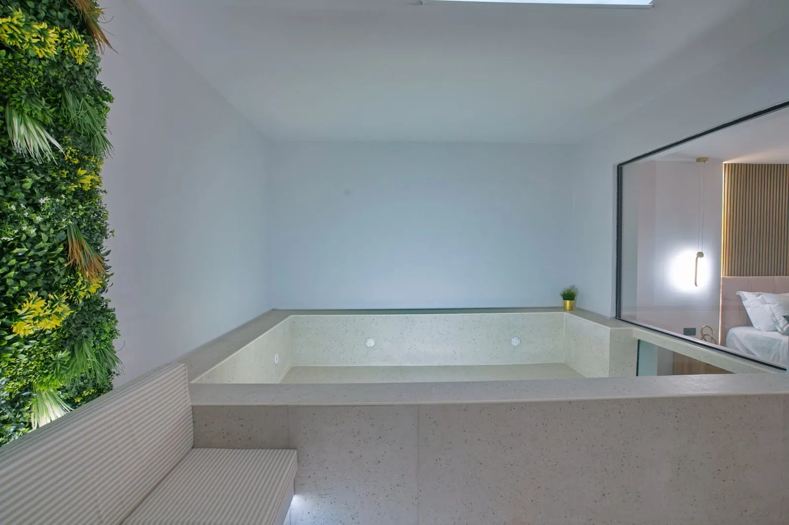 Junior Suite with Private Plunge Pool at CITYLUXE, Kolonaki: photo 5 of 5